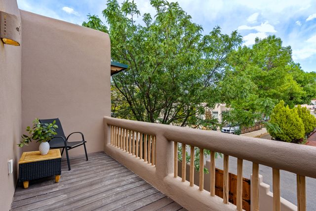 108 Monte Vista Place C, Santa Fe, NM 87501