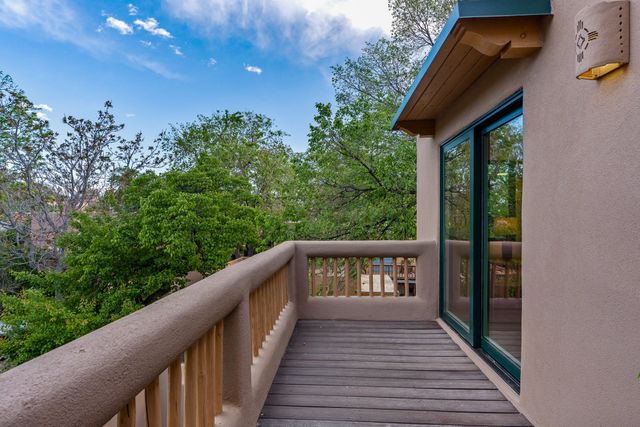 108 Monte Vista Place C, Santa Fe, NM 87501