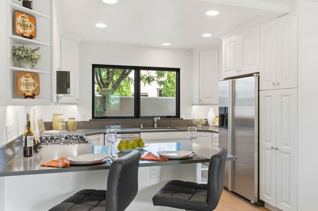 108 Monte Vista Place C, Santa Fe, NM 87501
