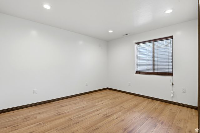 1379 N 2530 W, Clinton, UT 84015