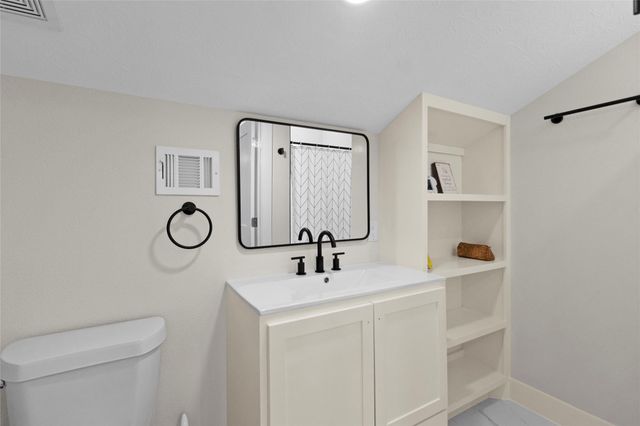 630 & 610 S Railroad Avenue, Shepherd, TX 77371