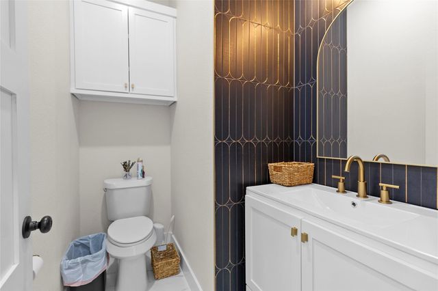 630 & 610 S Railroad Avenue, Shepherd, TX 77371