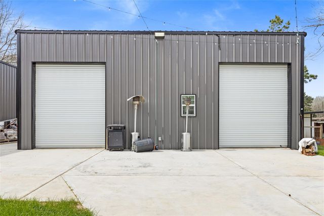 630 & 610 S Railroad Avenue, Shepherd, TX 77371