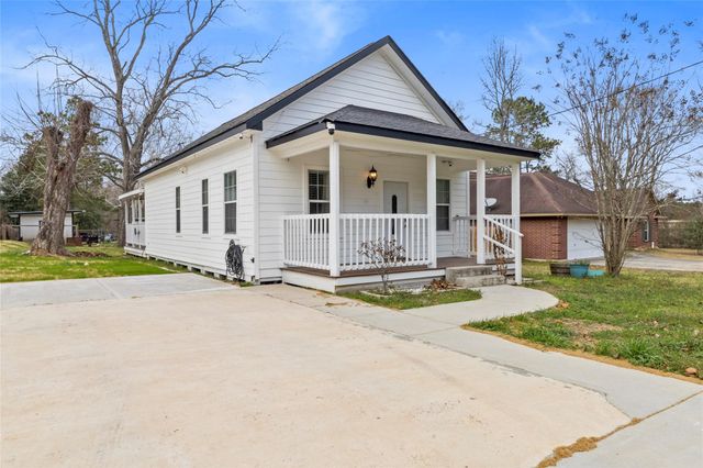 630 & 610 S Railroad Avenue, Shepherd, TX 77371