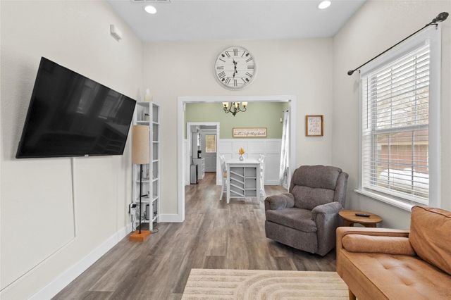 630 & 610 S Railroad Avenue, Shepherd, TX 77371