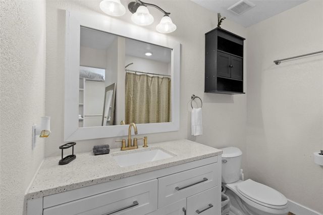 630 & 610 S Railroad Avenue, Shepherd, TX 77371