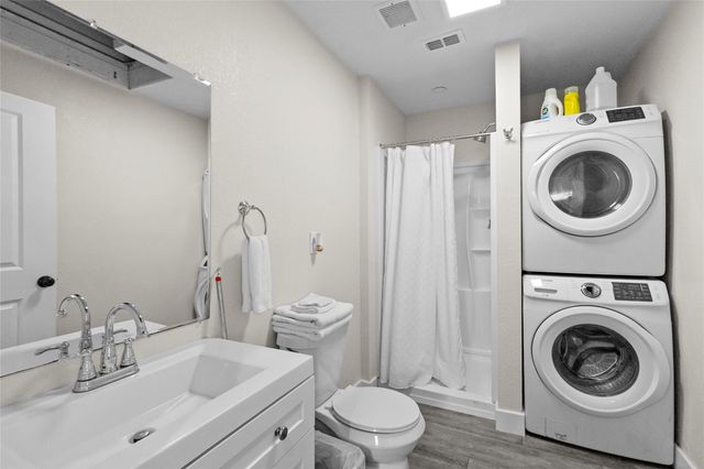 630 & 610 S Railroad Avenue, Shepherd, TX 77371