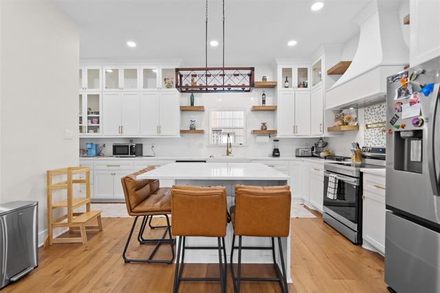 630 & 610 S Railroad Avenue, Shepherd, TX 77371