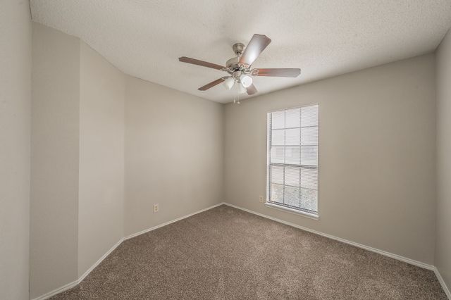 421 Sims Drive, Cedar Hill, TX 75104