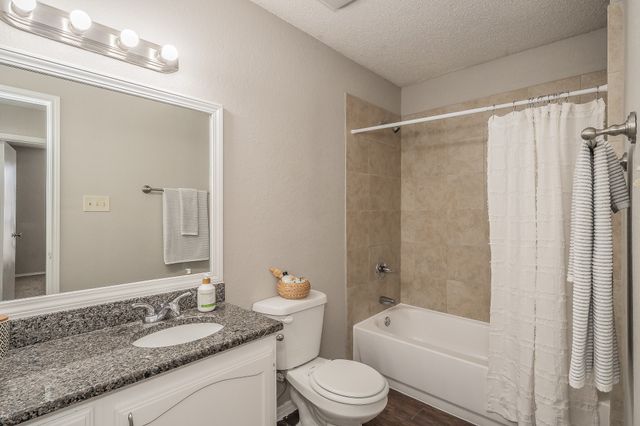 421 Sims Drive, Cedar Hill, TX 75104