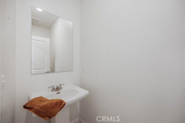 36195 Owens Drive, Winchester, CA 92596