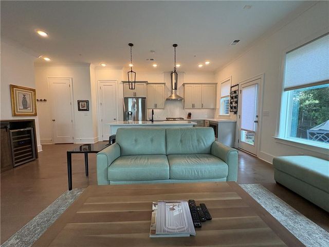 2523 Oakbourne Lane, Smyrna, GA 30080