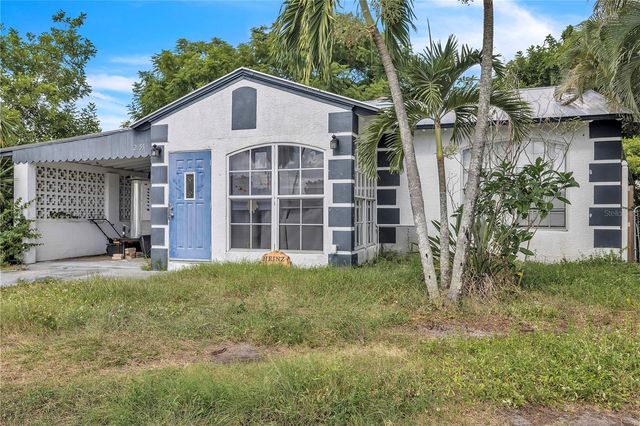 2055 WALTMAN STREET, Fort Myers, FL 33901