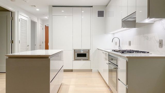 133 Seaport Blvd 1116, Boston, MA 02210
