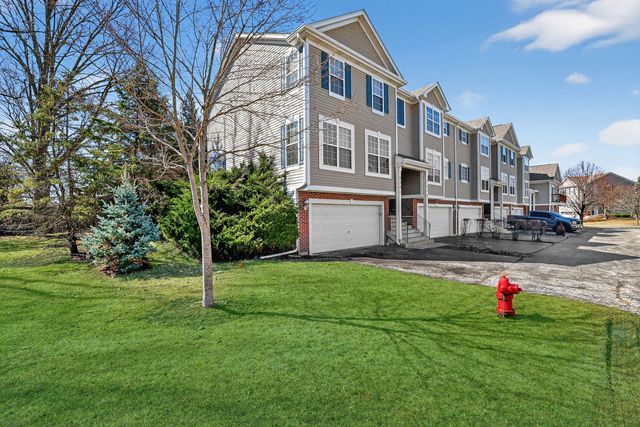 2321 Hudson Circle, Aurora, IL 60502