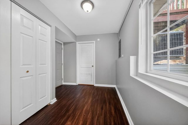 2321 Hudson Circle, Aurora, IL 60502