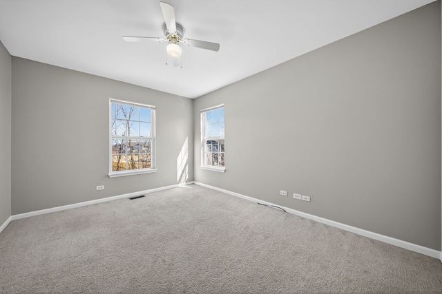 2321 Hudson Circle, Aurora, IL 60502