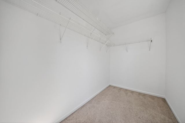 2321 Hudson Circle, Aurora, IL 60502