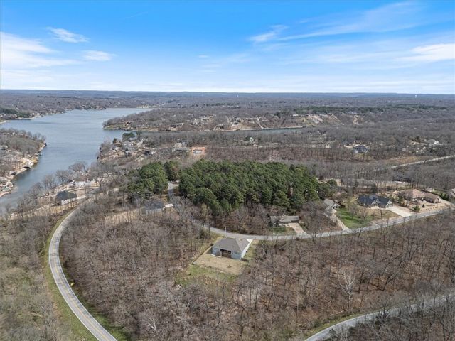 14 Skye Drive, Bella Vista, AR 72715