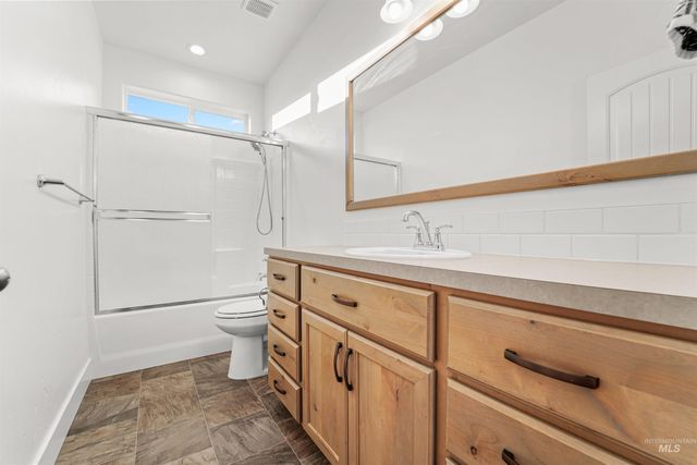 5147 N Mallorca Way, Meridian, ID 83646