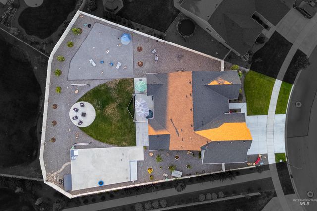 5147 N Mallorca Way, Meridian, ID 83646