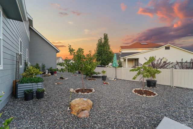 5147 N Mallorca Way, Meridian, ID 83646