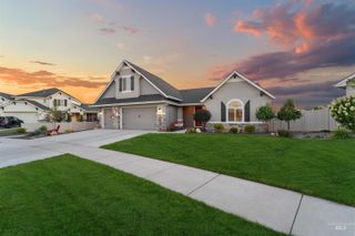 5147 N Mallorca Way, Meridian, ID 83646