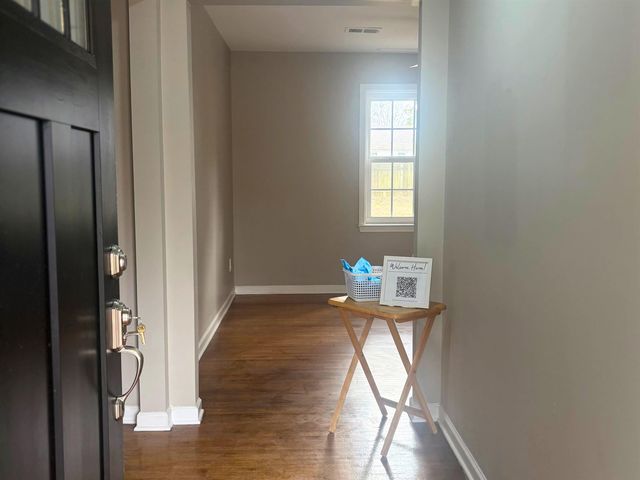 4491 DUNN RD, Memphis, TN 38117