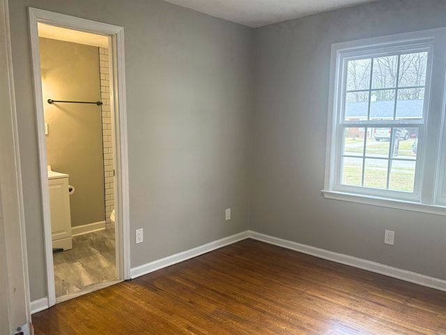 4491 DUNN RD, Memphis, TN 38117