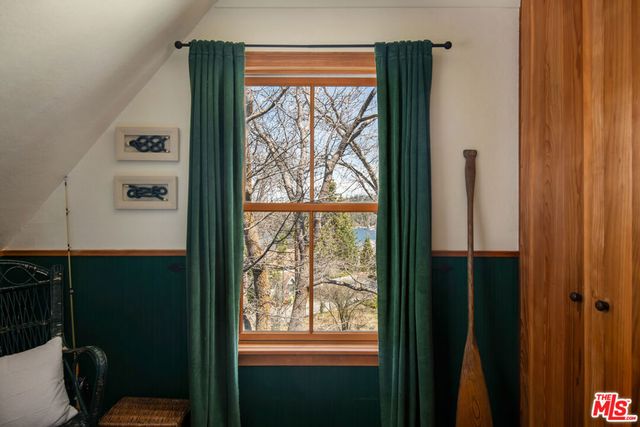 419 Hemlock Drive, Lake Arrowhead, CA 92352