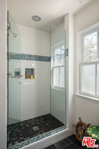 419 Hemlock Drive, Lake Arrowhead, CA 92352