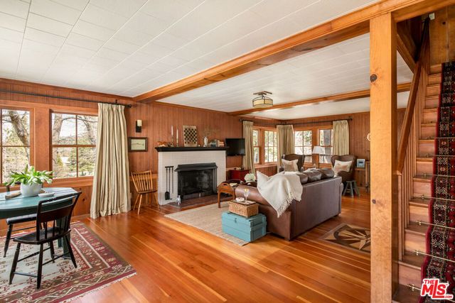 419 Hemlock Drive, Lake Arrowhead, CA 92352