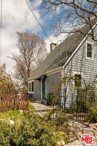 419 Hemlock Drive, Lake Arrowhead, CA 92352