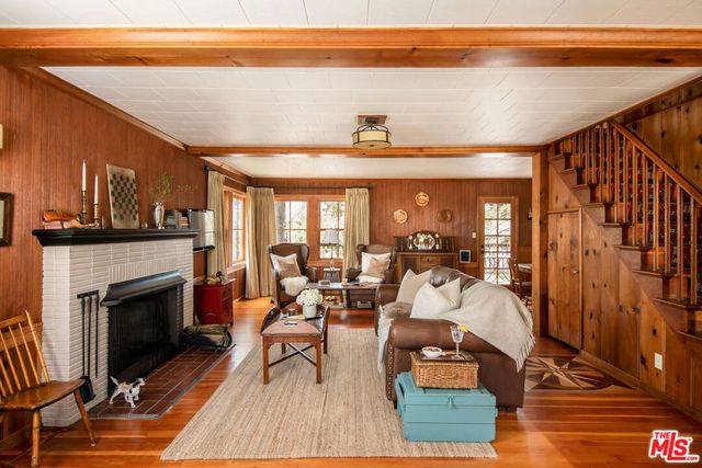 419 Hemlock Drive, Lake Arrowhead, CA 92352