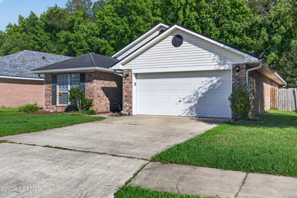 1568 BACKWATER Drive, Middleburg, FL 32068