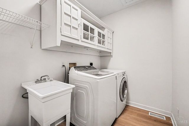 527 Sage Run Drive, Turtle Creek Twp, OH 45036