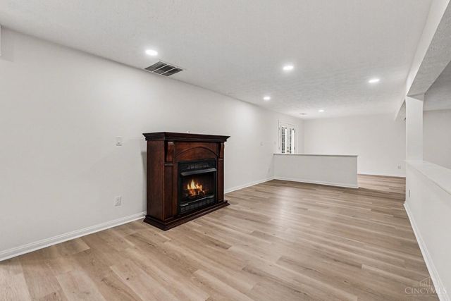 527 Sage Run Drive, Turtle Creek Twp, OH 45036