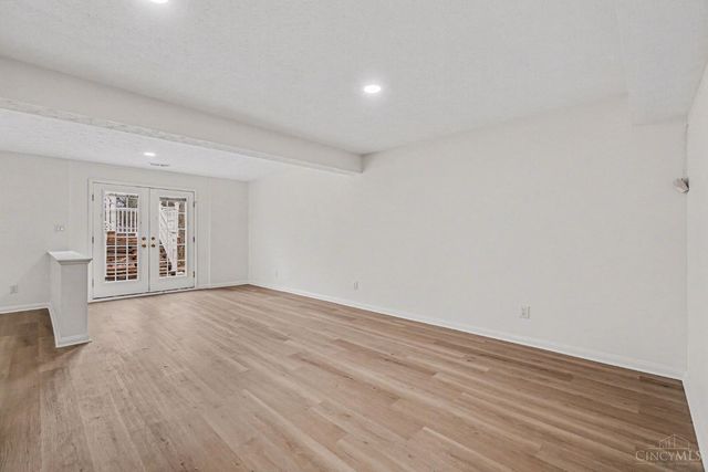 527 Sage Run Drive, Turtle Creek Twp, OH 45036