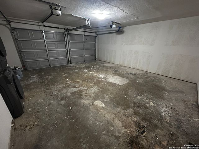 7447 Fieldgate, San Antonio, TX 78227