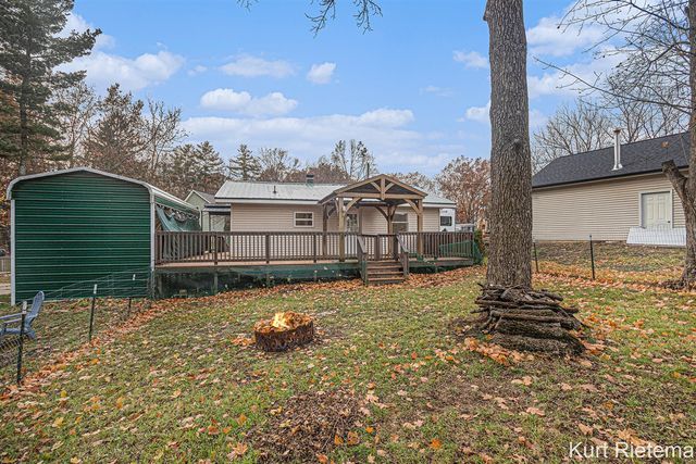 1841 Teepee Trail, Allegan, MI 49010