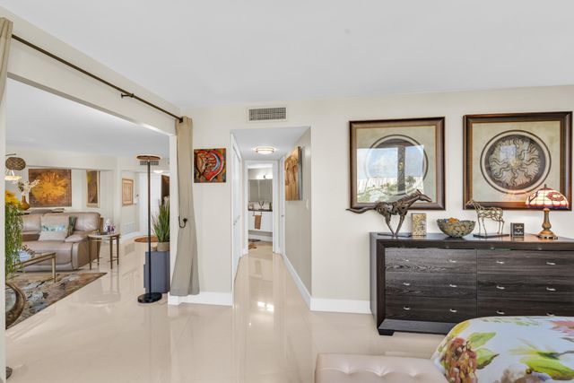 500 S Ocean Boulevard 309, Boca Raton, FL 33432