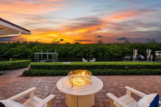 8565 SE Palm Street, Hobe Sound, FL 33455