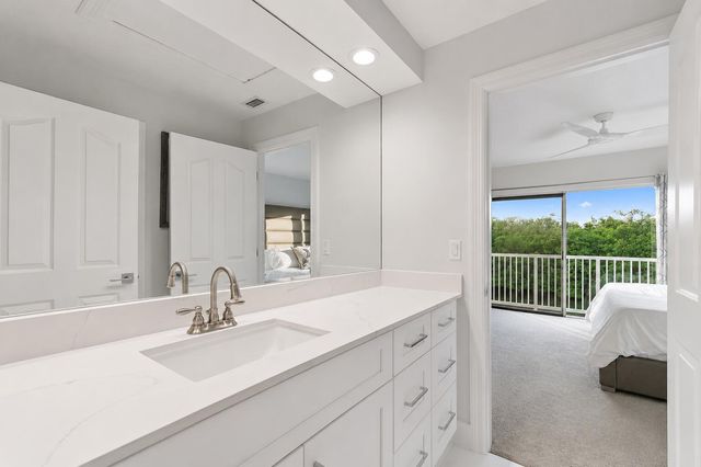 8565 SE Palm Street, Hobe Sound, FL 33455