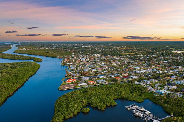 8565 SE Palm Street, Hobe Sound, FL 33455