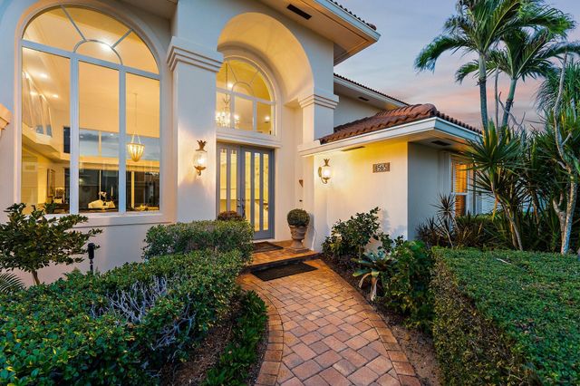 8565 SE Palm Street, Hobe Sound, FL 33455