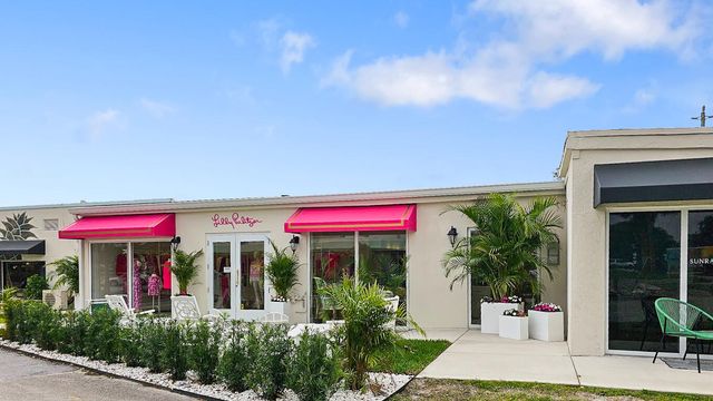 8565 SE Palm Street, Hobe Sound, FL 33455
