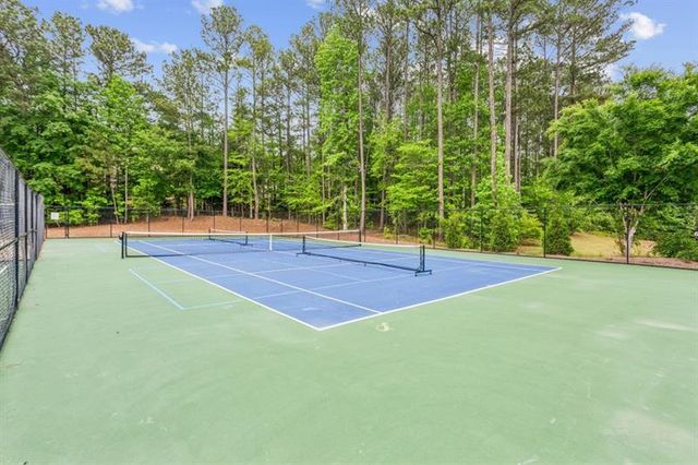 89 Clubhouse Way, Acworth, GA 30101