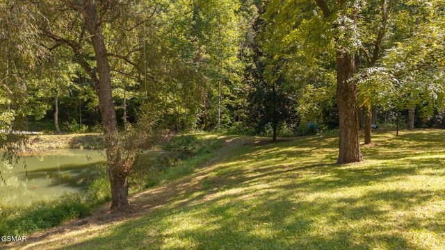 997 Miller Hollow Road, Bean Station, TN 37708