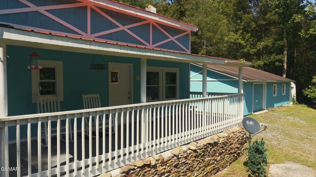 997 Miller Hollow Road, Bean Station, TN 37708