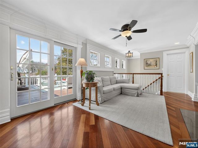 240 Green Ridge Road, Franklin Lakes, NJ 07417